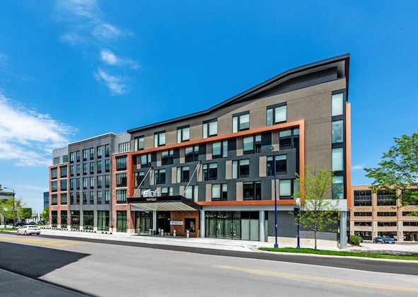 Gallery - Aloft Columbus Easton