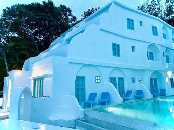 Gallery - Loccal Collection Hotel