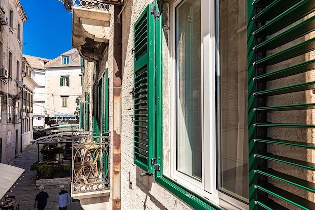 Gallery - Riva City Rooms