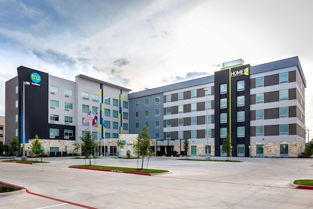 Gallery - Tru by Hilton Pflugerville