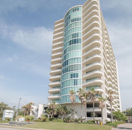 Gallery - Ocean Club 1508