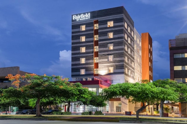 Gallery - Fairfield Inn & Suites By Marriott Cancun Downtown