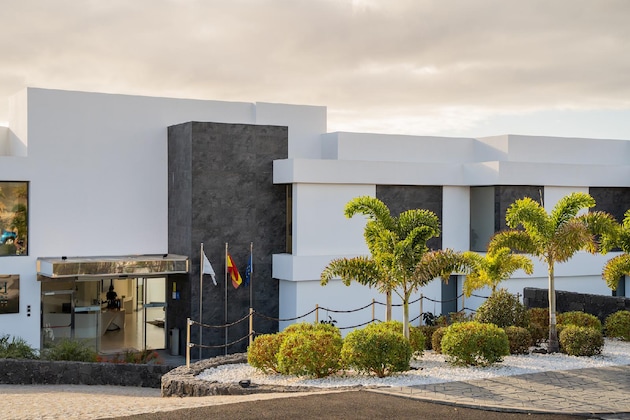 Gallery - Royal Marina Suites Boutique Hotel