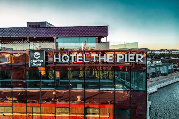 Gallery - Clarion Hotel The Pier