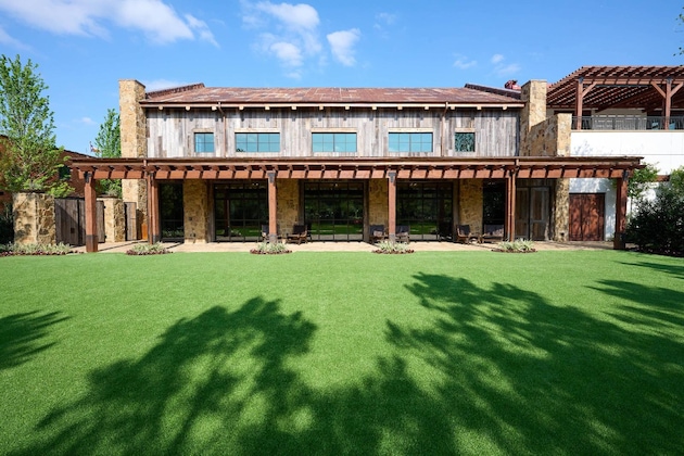 Gallery - Hotel Drover, Autograph Collection