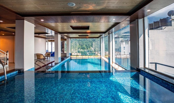 Gallery - Regenta Inn Dls