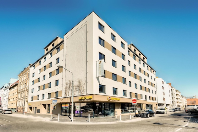 Gallery - B&B Hotel Wien-Stadthalle