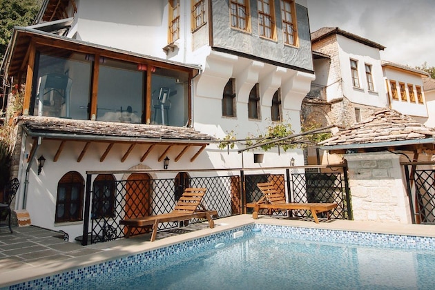 Gallery - Hotel Praga, Gjirokaster