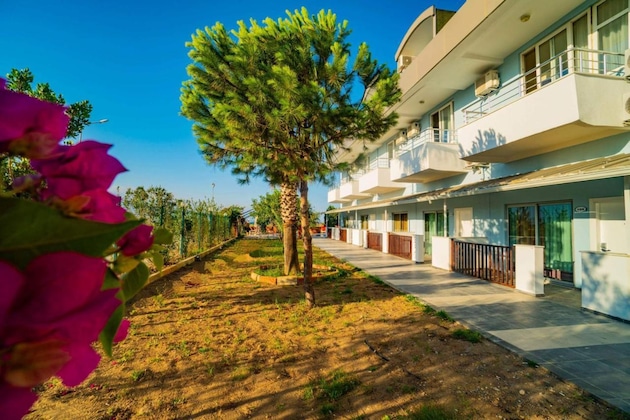 Gallery - Prenses Sealine Beach Hotel