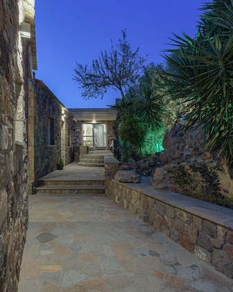 Gallery - Villa Tzikides Aegina