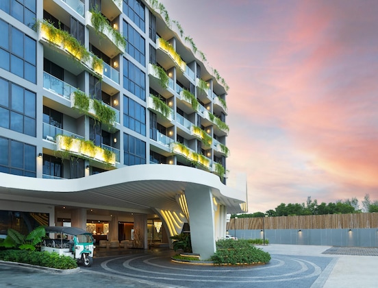Gallery - La Green Hotel & Residence