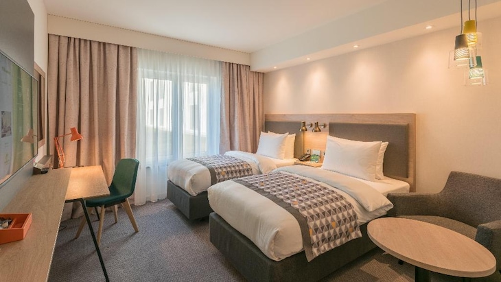 Gallery - Premier Inn Muenchen Airport Sued