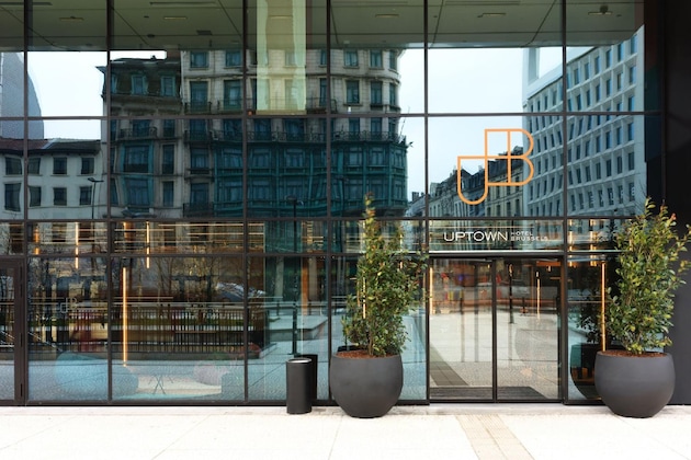 Gallery - Cardo Brussels, Autograph Collection