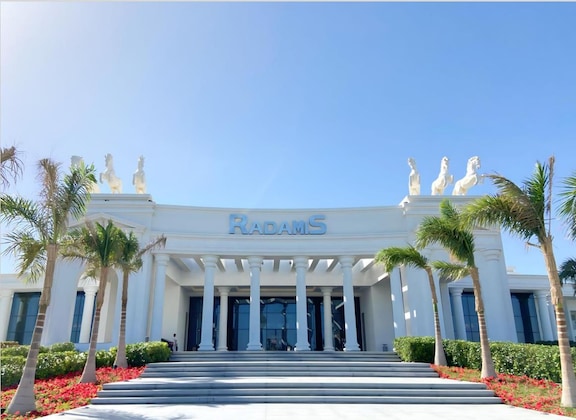 Gallery - Rixos Radamis Tirana Hotel