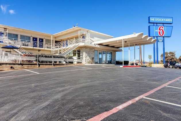 Gallery - Motel 6 Fort Worth, Tx - Stockyards