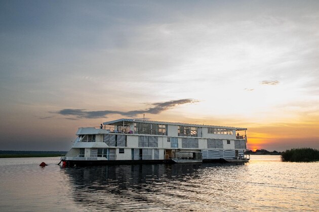 Gallery - Zambezi Queen