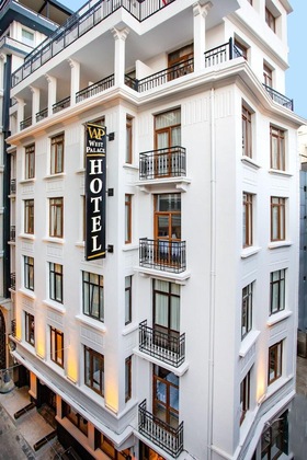 Gallery - West Palace Hotel