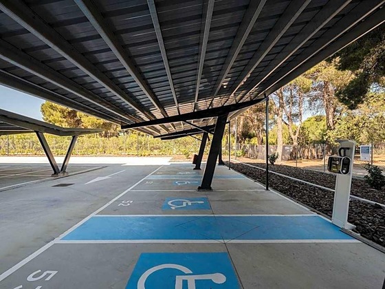 Gallery - Ibis Budget Madrid Aeropuerto