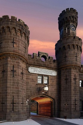 Gallery - Adina Apartment Hotel Melbourne, Pentridge