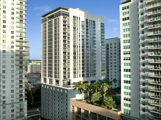 Gallery - Yotel Miami