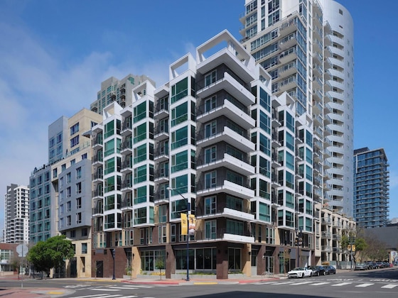 Gallery - The Margot Hotel San Diego Gaslamp Quarter, Outset By Hilton