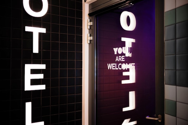 Gallery - You Hotel Budapest - Handwritten Collection