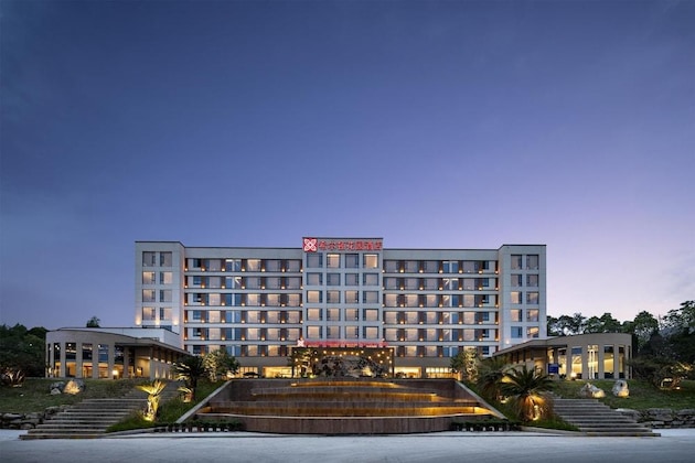 Gallery - Hilton Garden Inn Zhangjiajie Tianmen Mountain