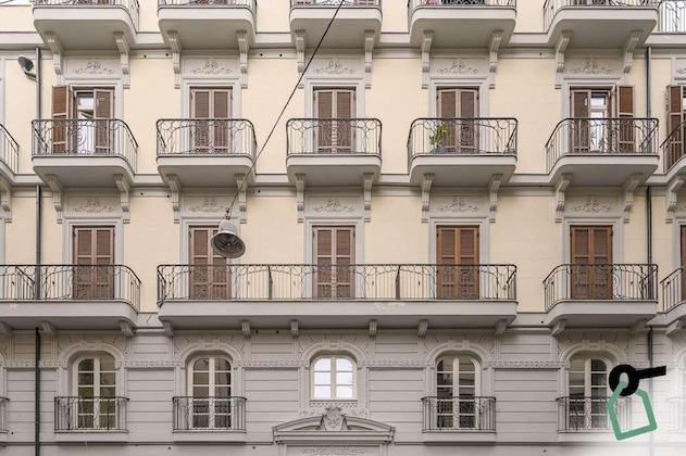 Gallery - Hotiday Room Collection - Napoli Sant’Arcangelo