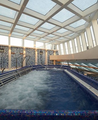 Kuva  Carnival Breeze 15