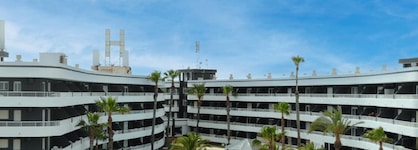 Apartamentos Palmera Beach