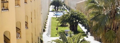 Apartamentos Turísticos Jardines Del Plaza