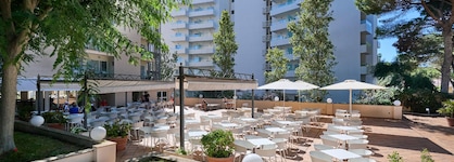 Grupotel Orient