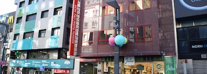 Somriu Hotel City M28