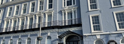Commodore Hotel