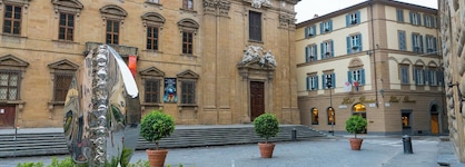 Bernini Palace