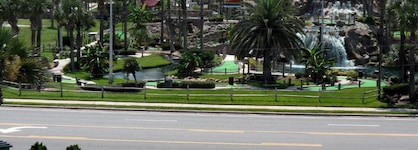 Driftwood Beach Motel