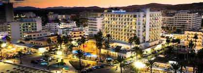 Cm Playa Del Moro Hotel