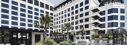 Grand Park City Hall (Sg Clean)