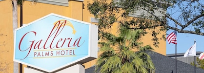 Galleria Palms Hotel
