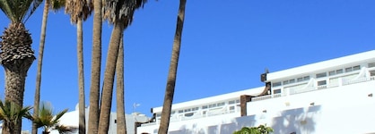 Arena Dorada - Apartments