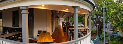 Hides Hotel Cairns
