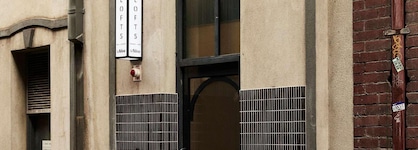 Adina Apartment Hotel Melbourne On Flinders