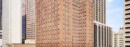 Warwick Allerton - Chicago