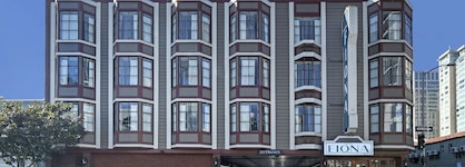 Hotel Fiona