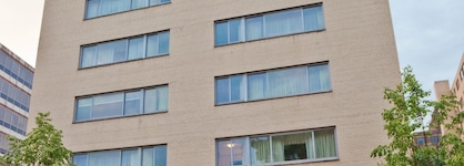 State Plaza Hotel