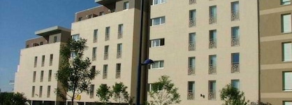 Appart'City Pontoise Cergy-Le-Haut