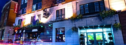 Drury Court Hotel
