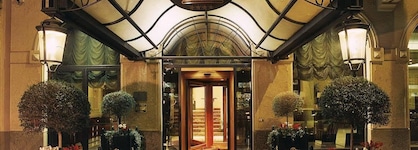 Andreola Central Hotel