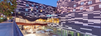 Hotel Zentral Ave