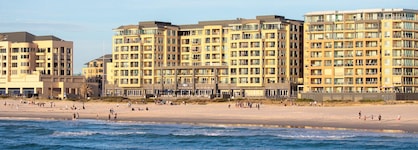 Oaks Glenelg Plaza Pier Suites